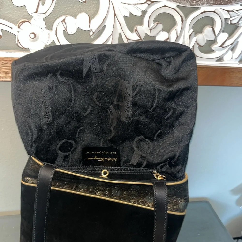 Salvatore Ferragmo Elegant Black Suede Bucket Shoulder Bag w Gold Accents EUC